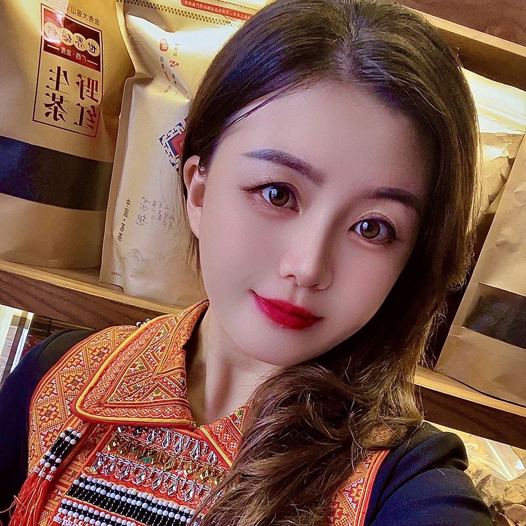 小少妇（瑶乡春土特产）