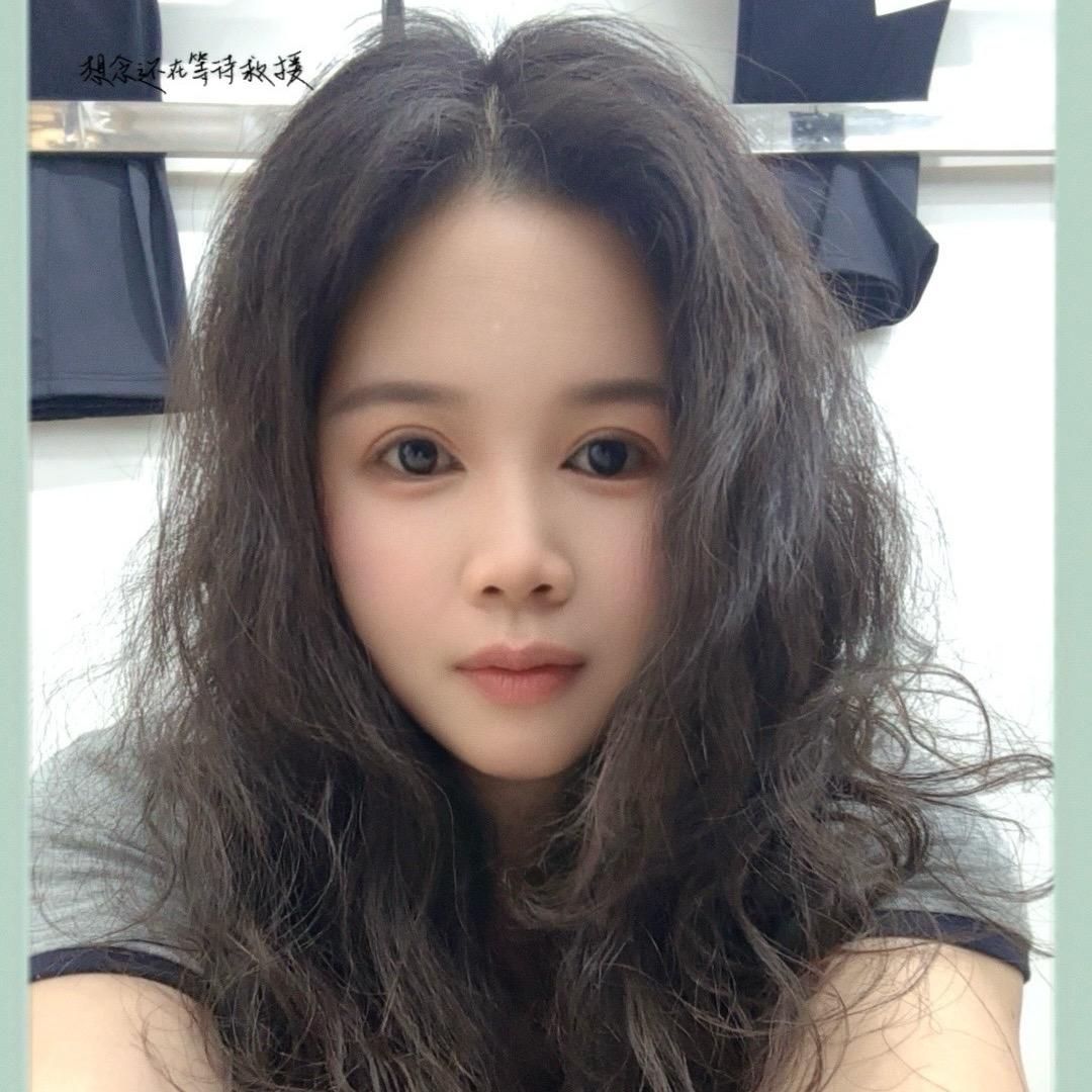 官会镇金港服装大Mai 场燕子