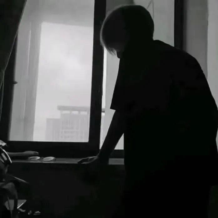 请你掐碗螺蛳粉.