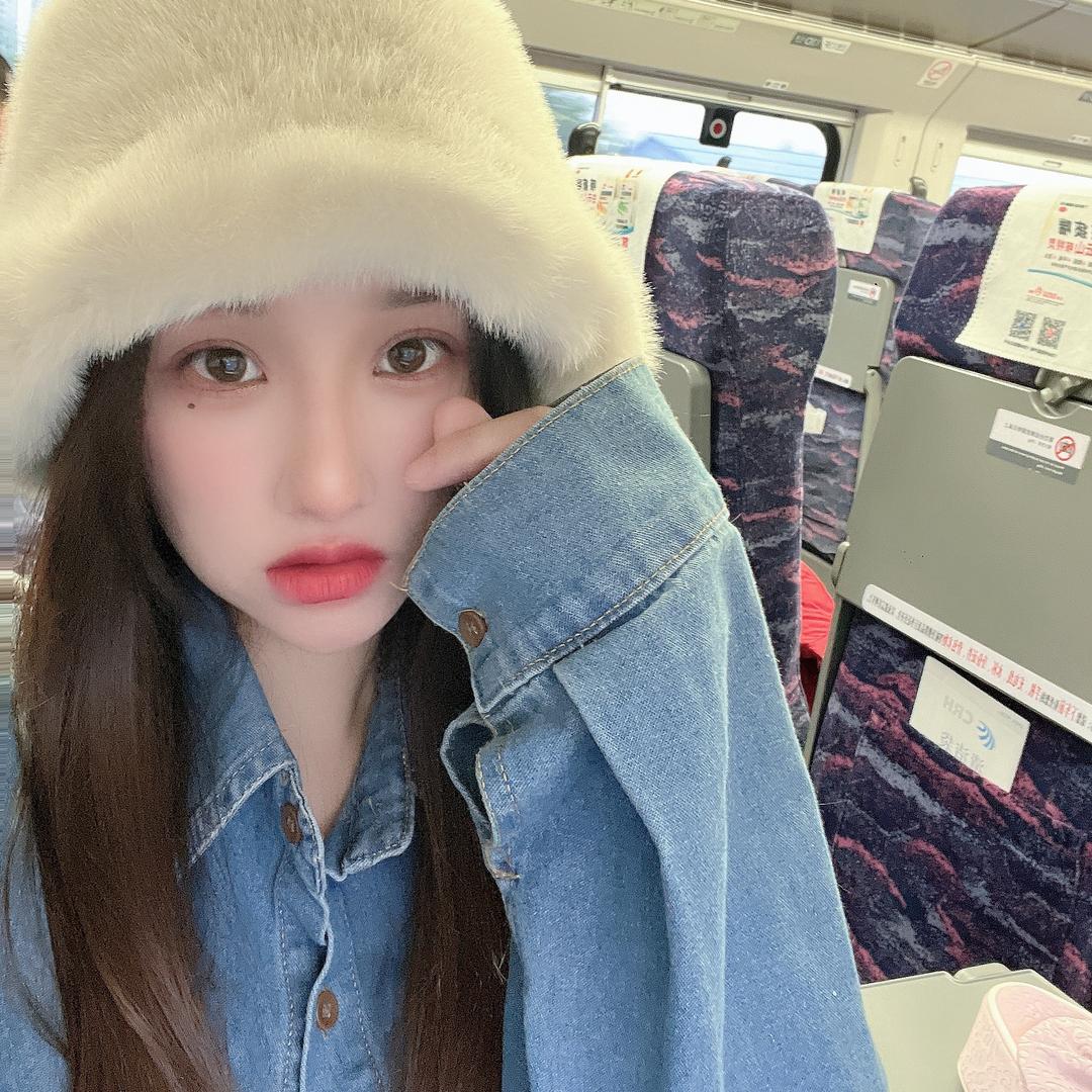西西