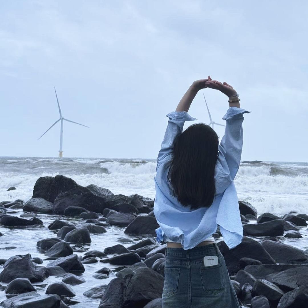 诚实善良女青年