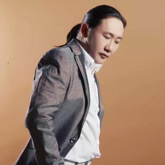 歌手 拜山