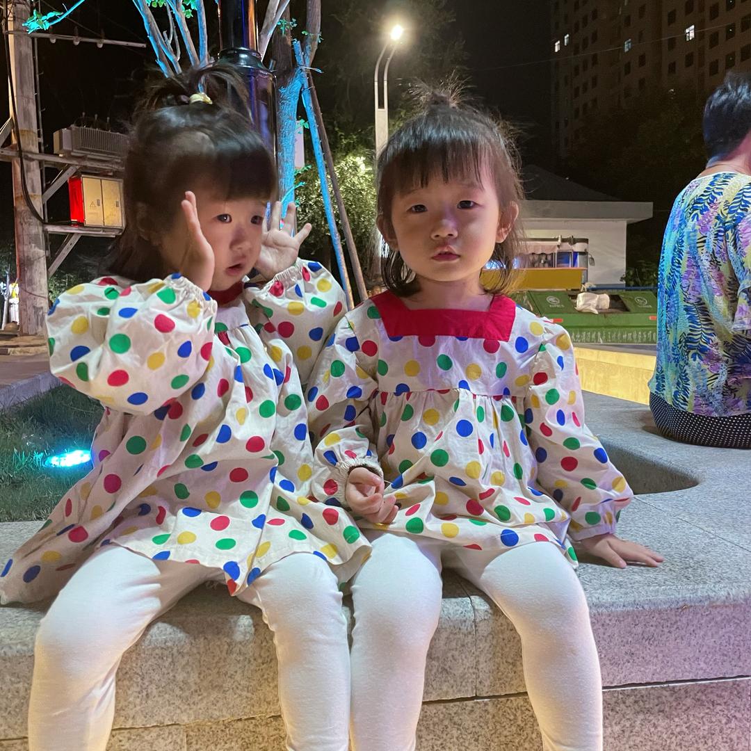 小奥小迪双胎妈咪