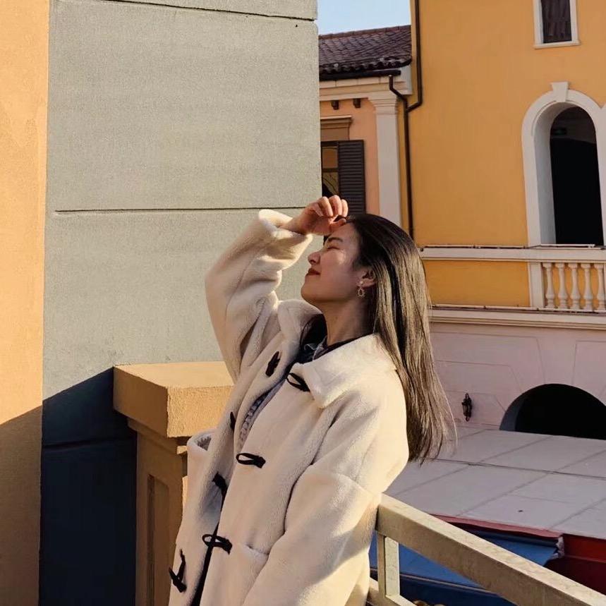 英语小周老师呀