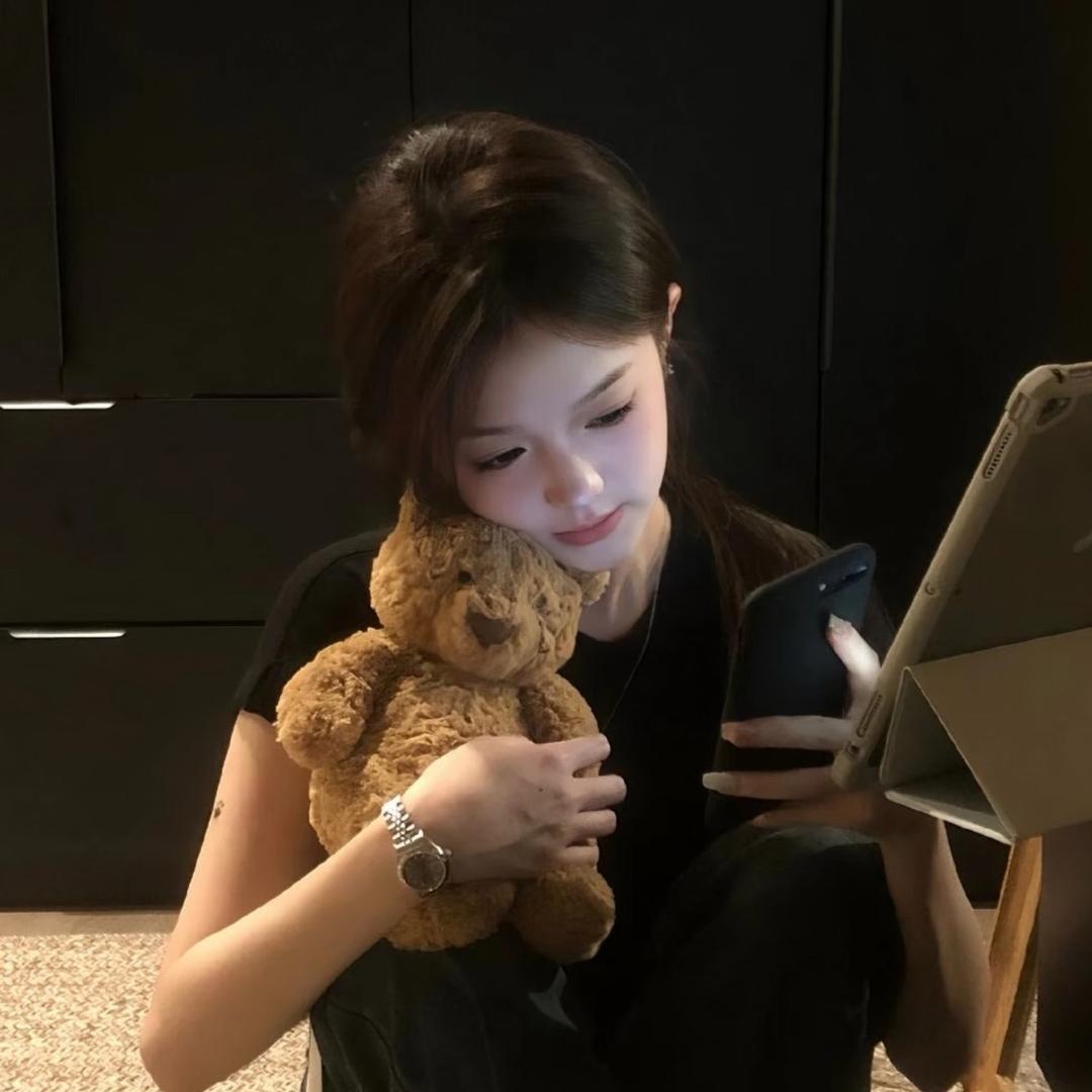 小瑶.
