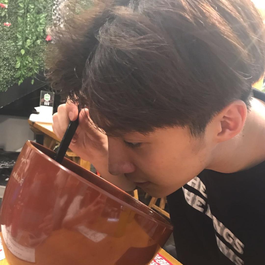 刘承林林