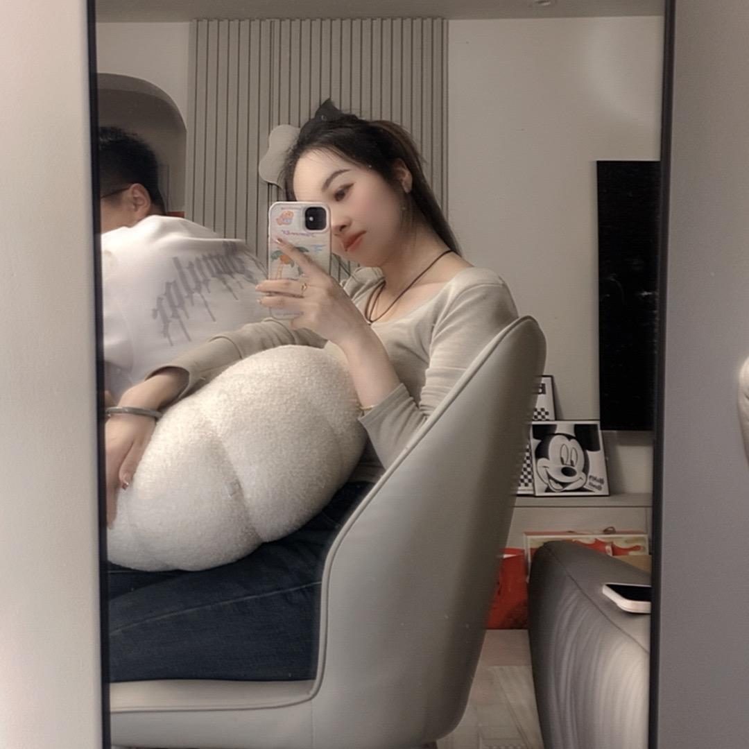 小张很哇塞༄