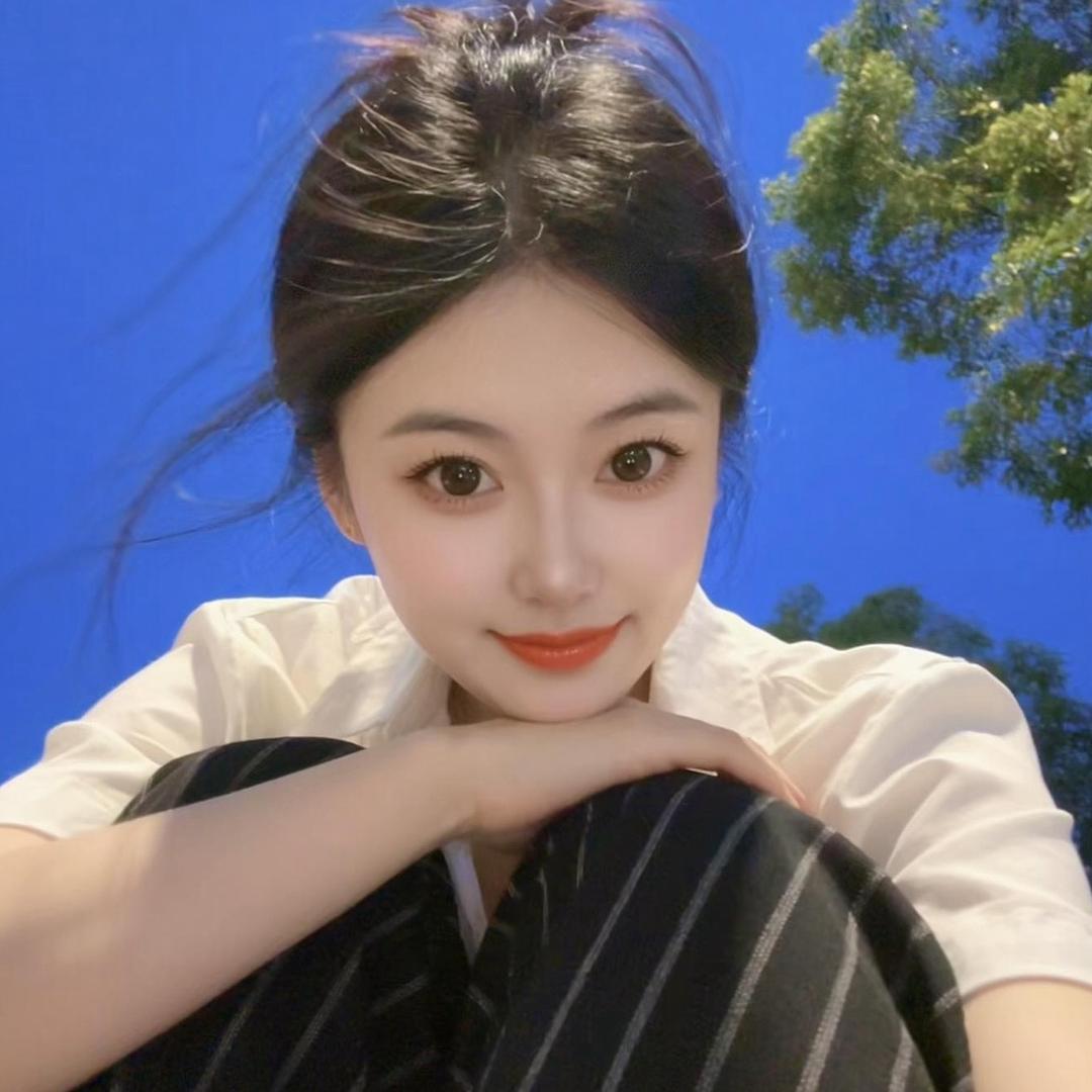 艳子|｡･㉨･)っ♡