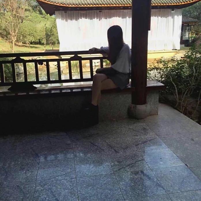 丽子吖