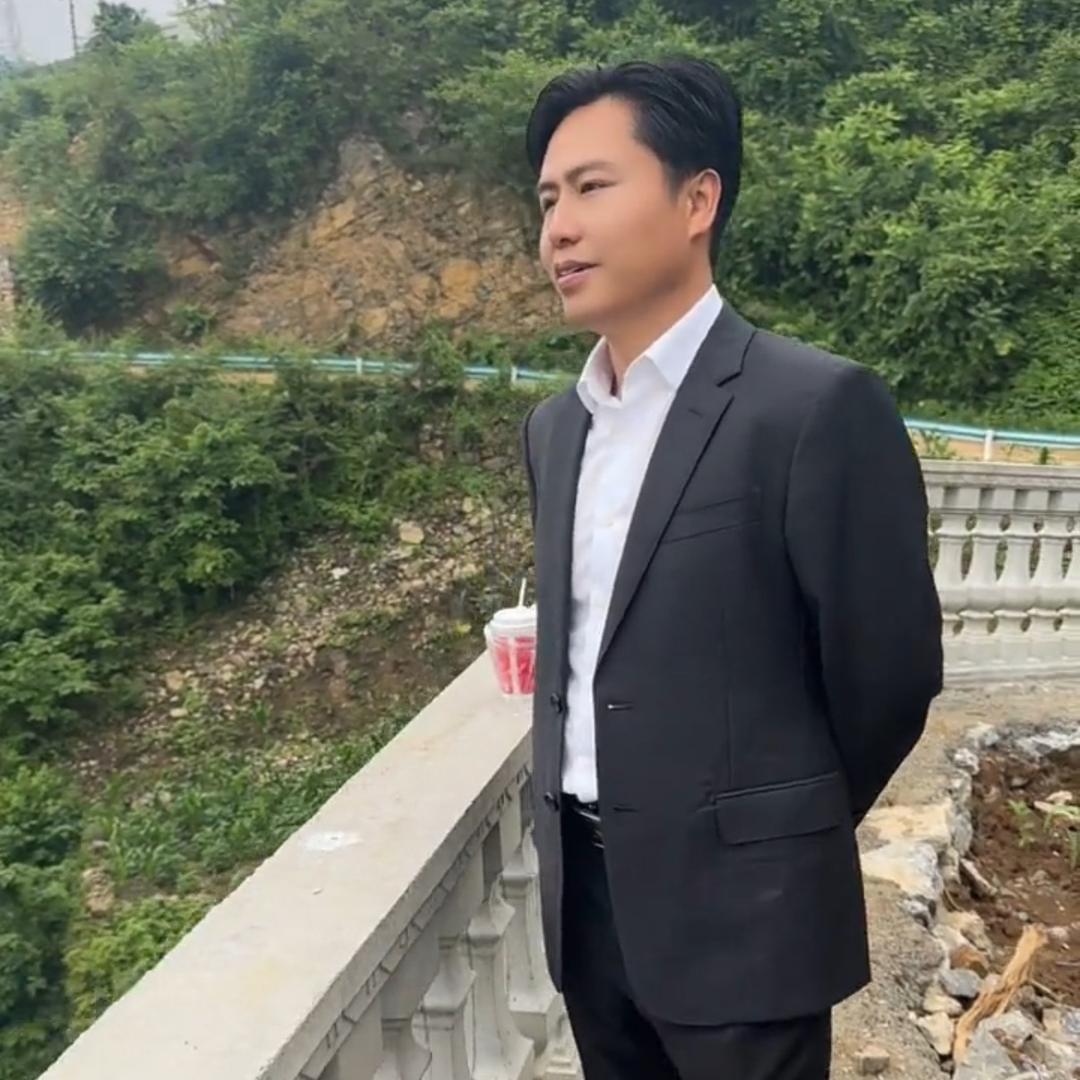 刘晓宇先生