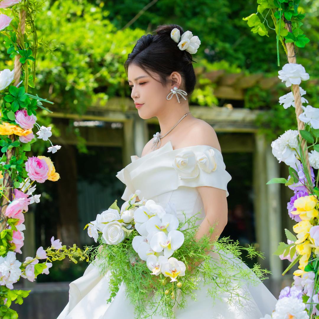 💕爱吃榴莲的小妮~