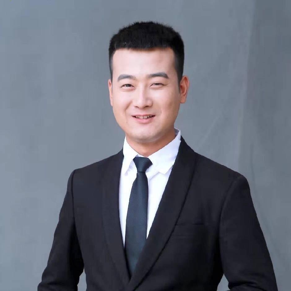 苏亚龙探房