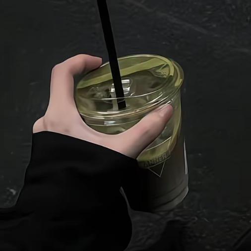 𝖂𝖍𝖎𝖙𝖊