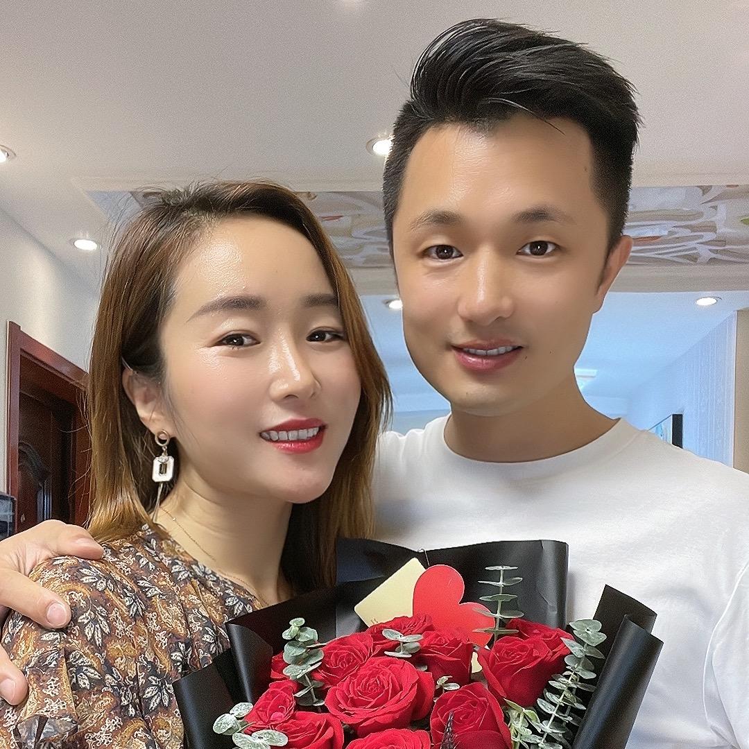 红丽和老龚