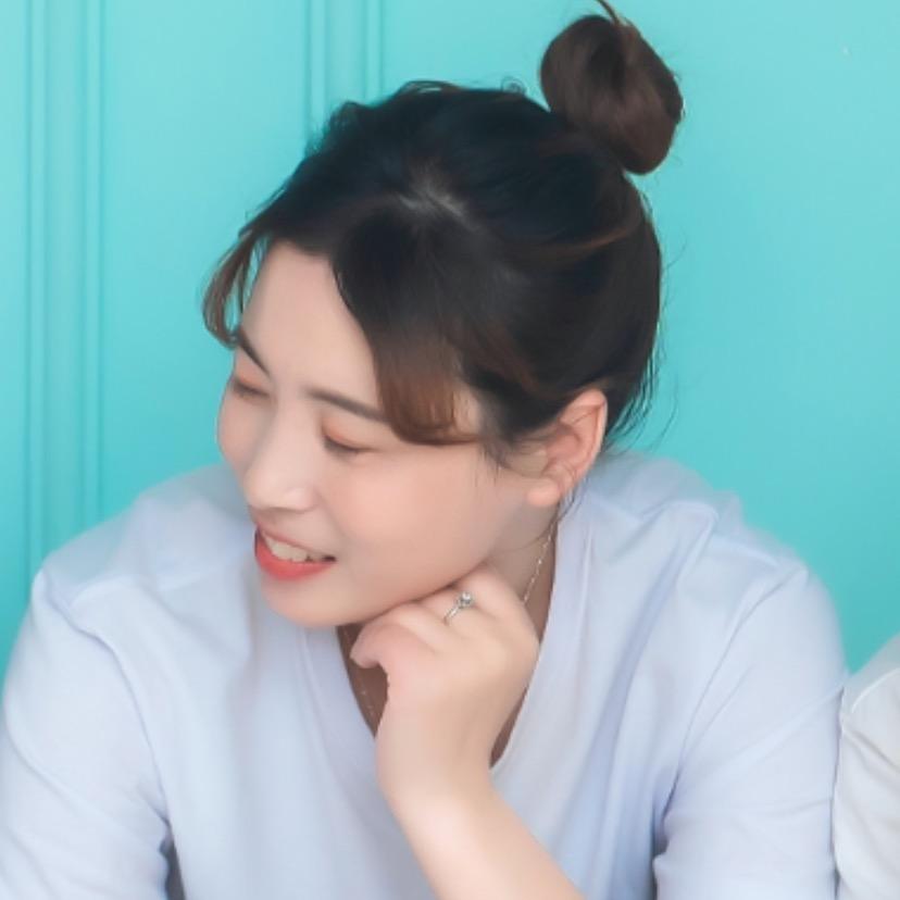莹莹
