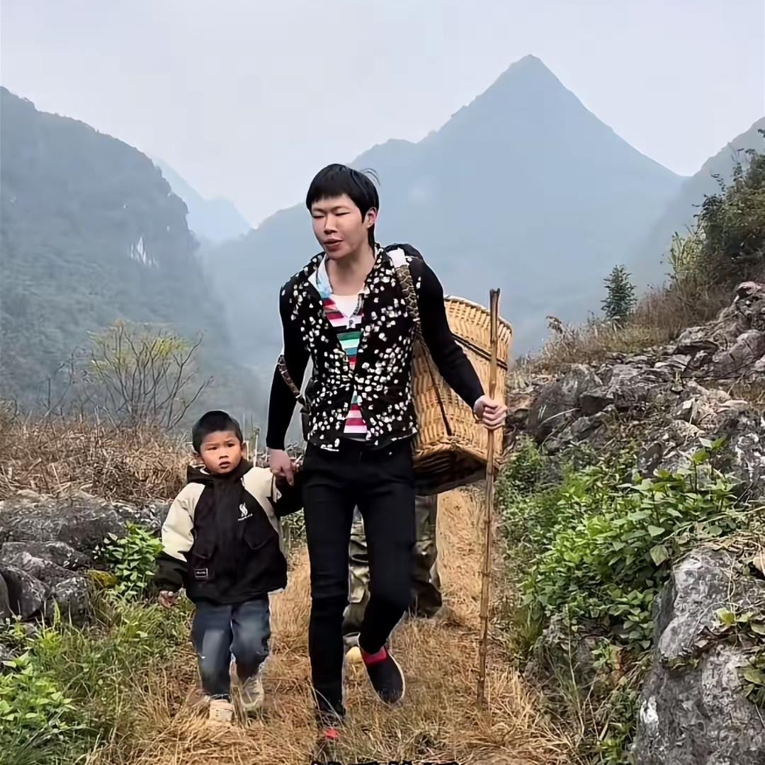唤俊的直播间