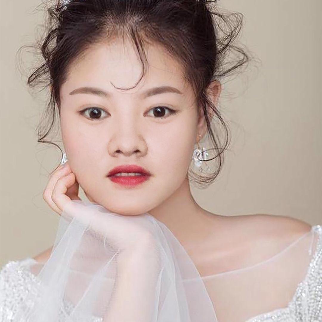 潘❤️潘小面包🥯