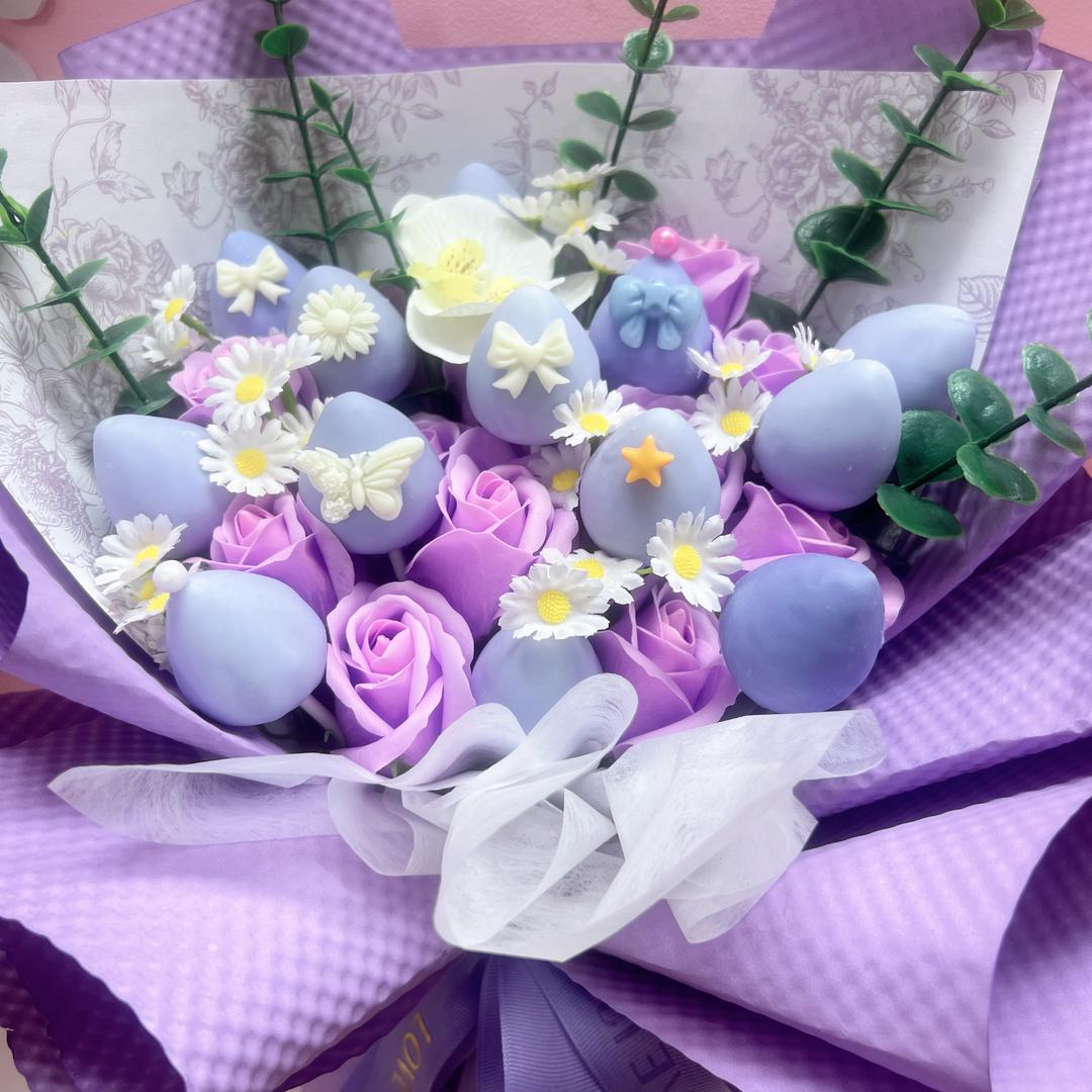 创造水果糖葫芦的王