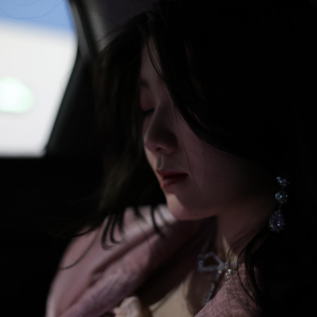 瑞