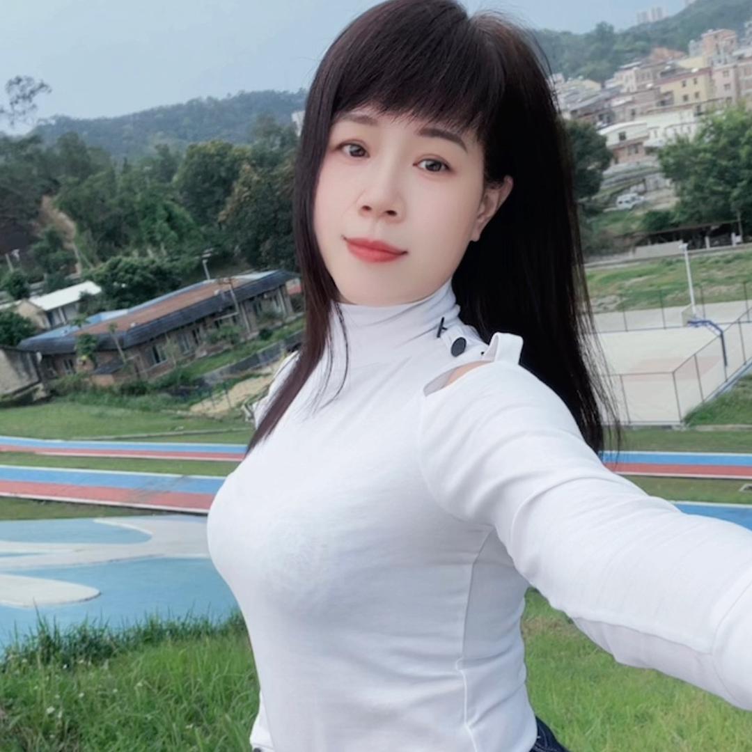 💞叶紫🍀（单身优雅）