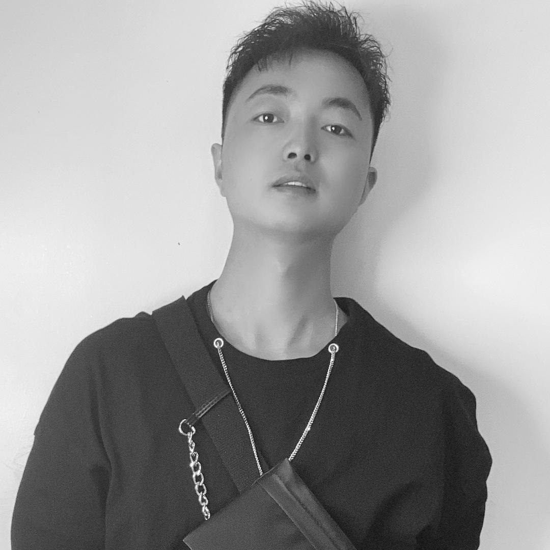 西安烫发李斌工作室