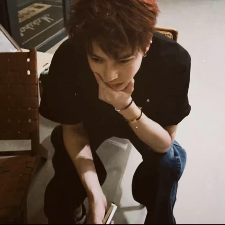 活着不玩不如4️⃣