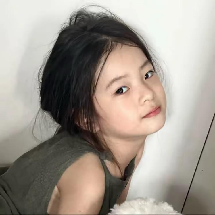 小歪＾