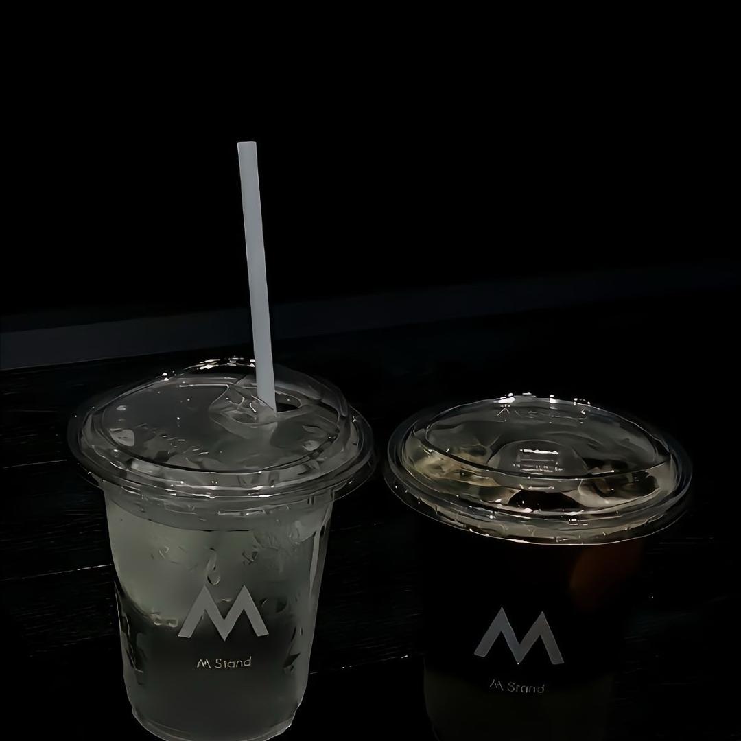 默默不喝酒🍷