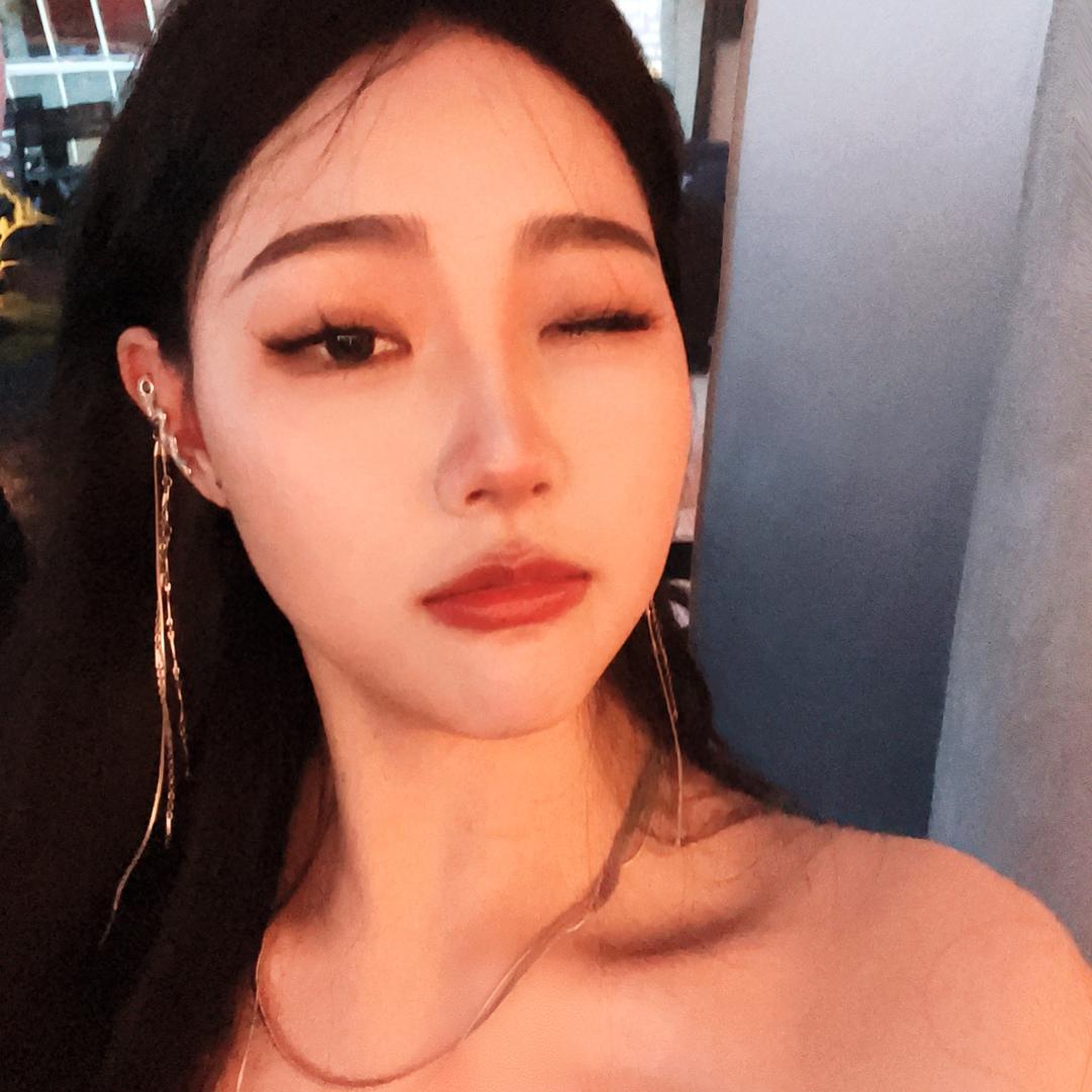 Yyyyyy