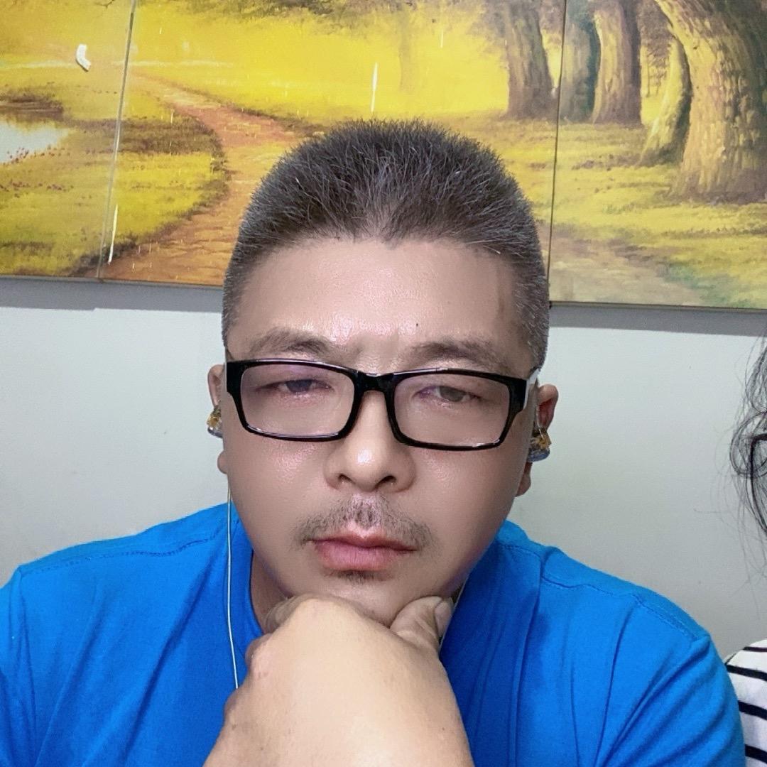 鸿四爷