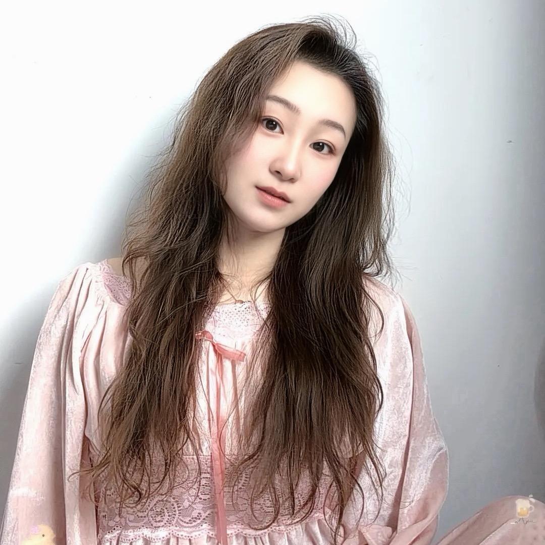 岳⁻