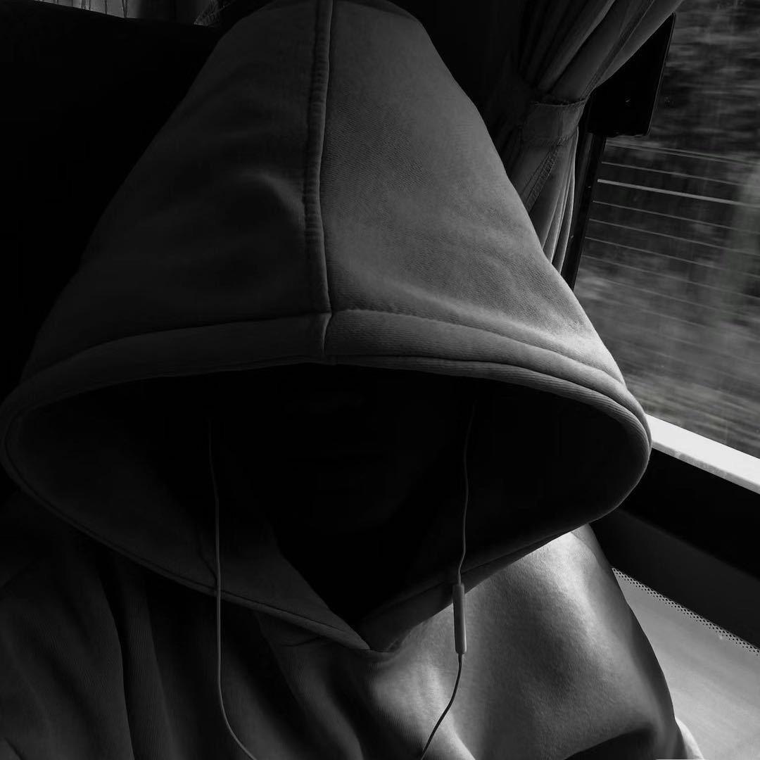 ༺།༼࿄࿆独𒅌醉࿅࿆༽།༻