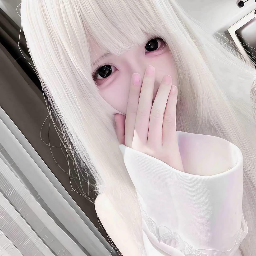 七七