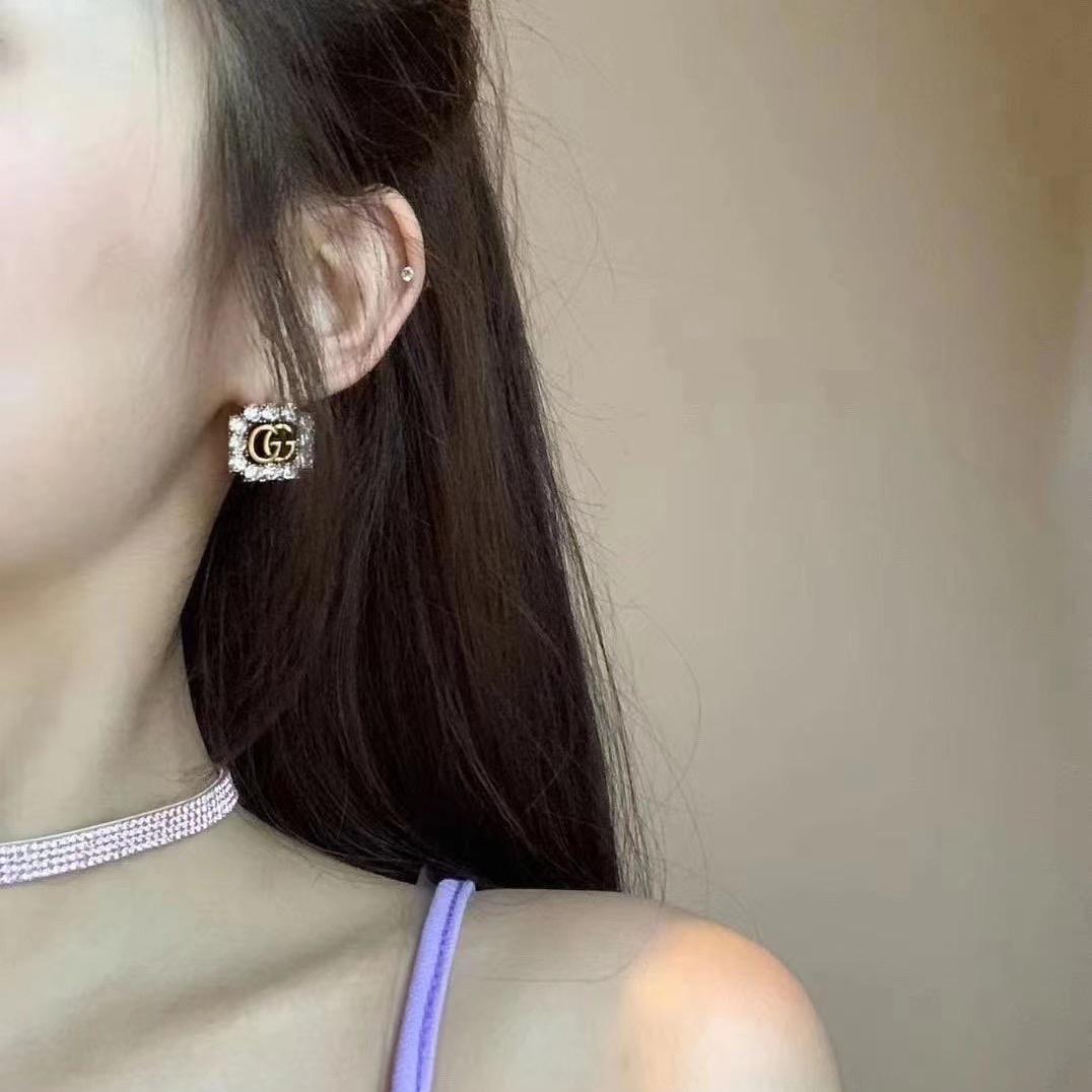 杨杨～