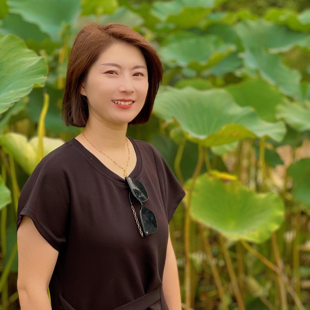 欣欣吖