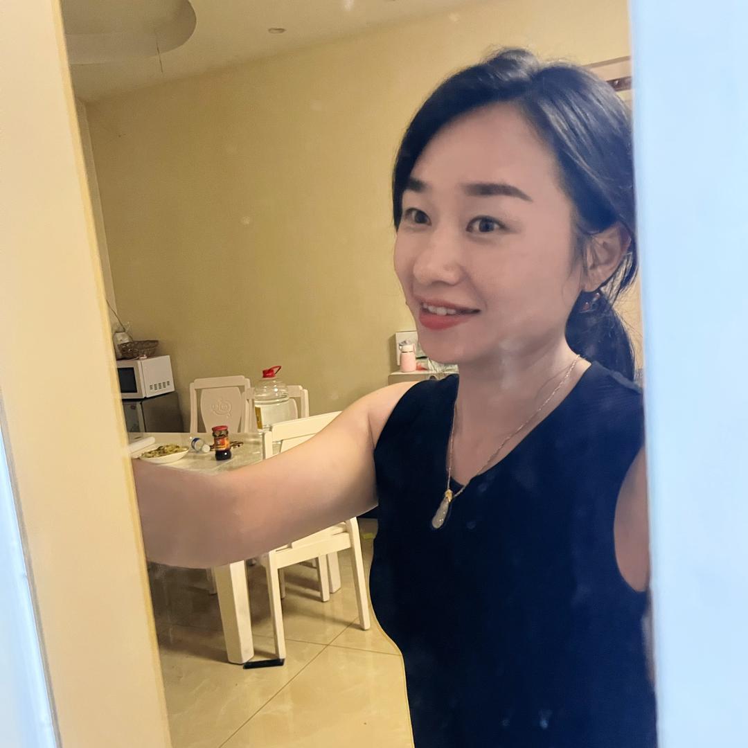 嘎嘣翠珠宝