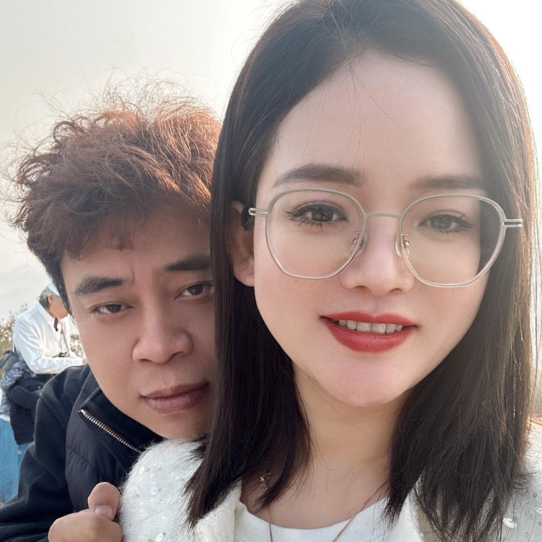 老何童装（品牌青仓）