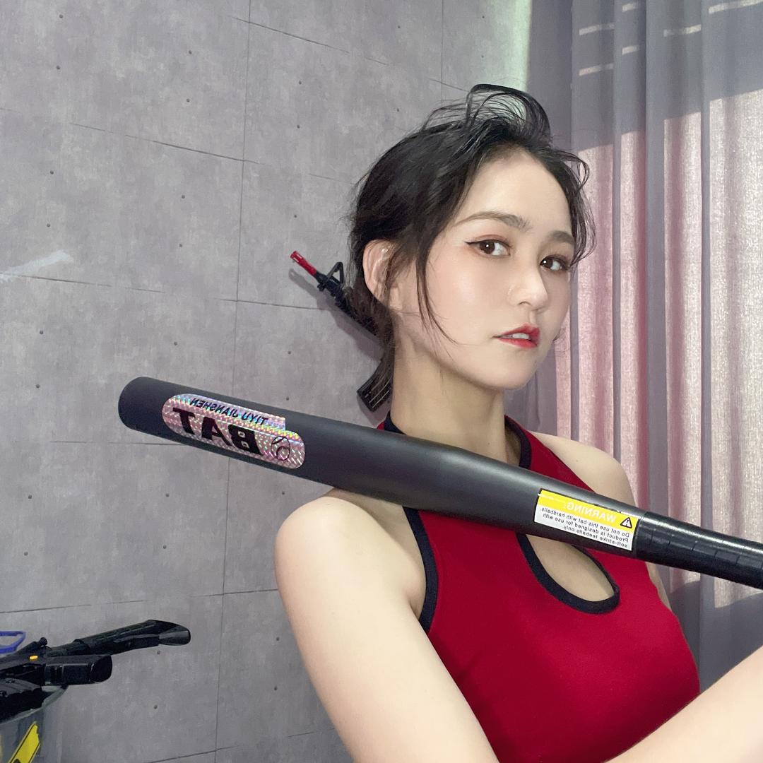 初尔
