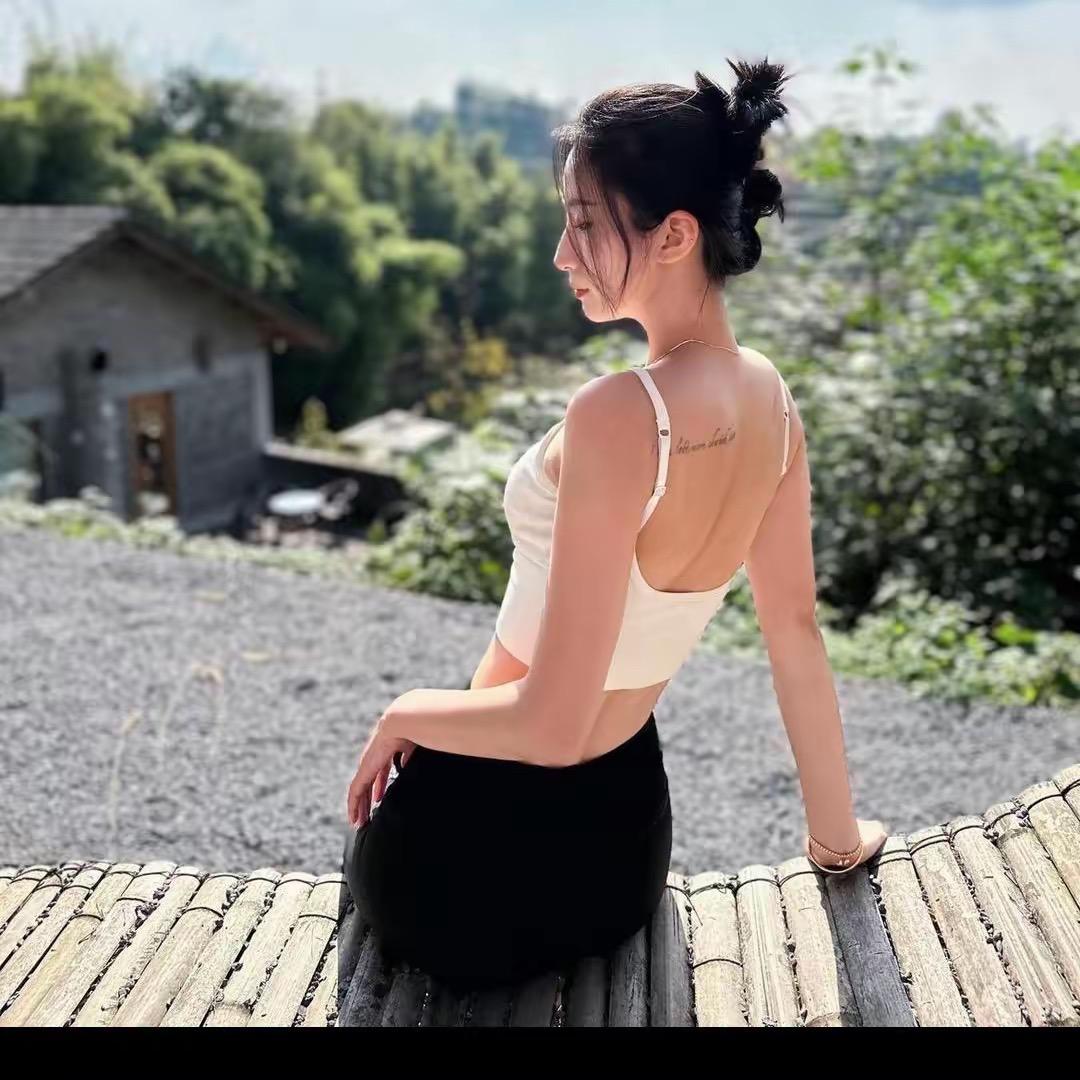 玲玲