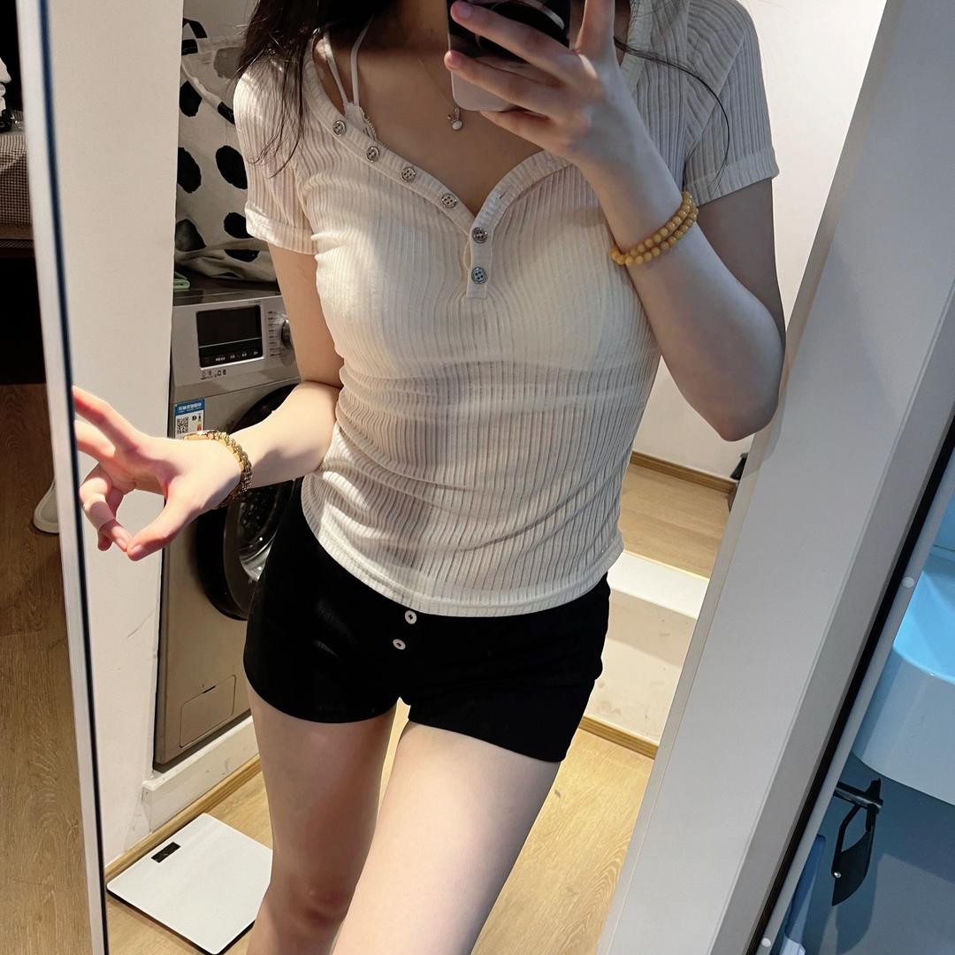 冉饱饱(👀荍藏)