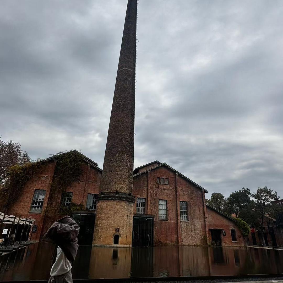 刚刚布灵布灵美容