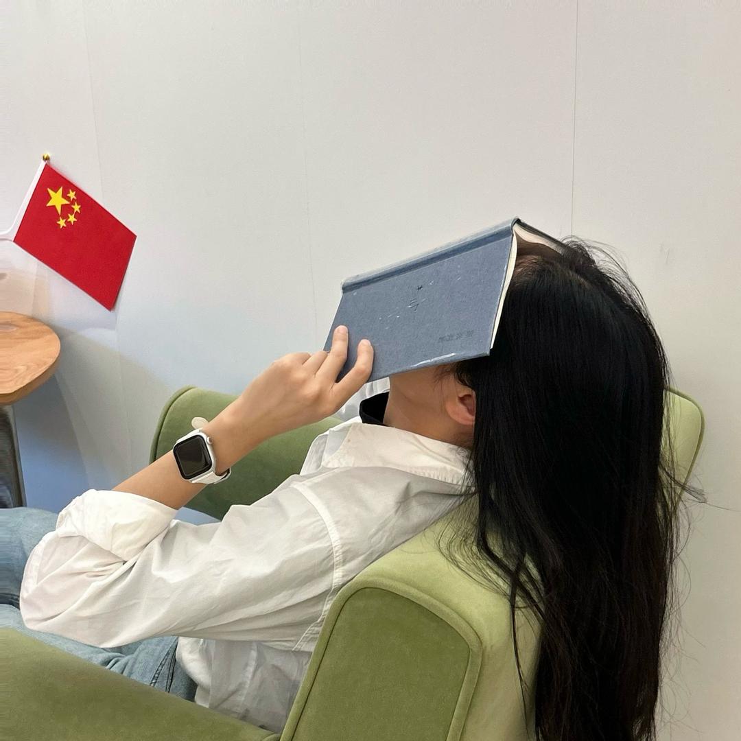 慢半拍的顺拐选手