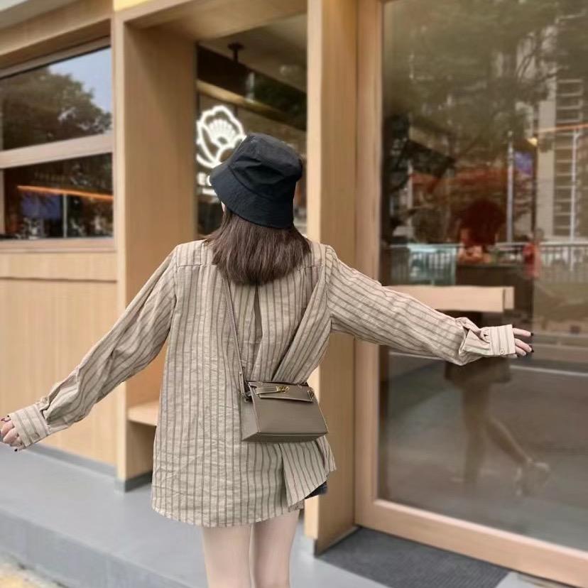CC高奢女包工厂店