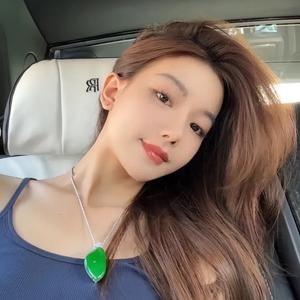 💖刘一一 (原创穿搭）