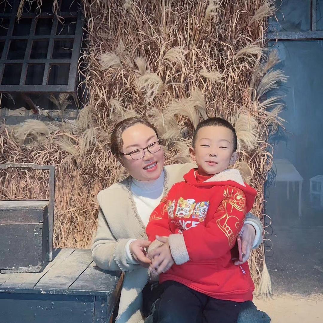 刘歌姐