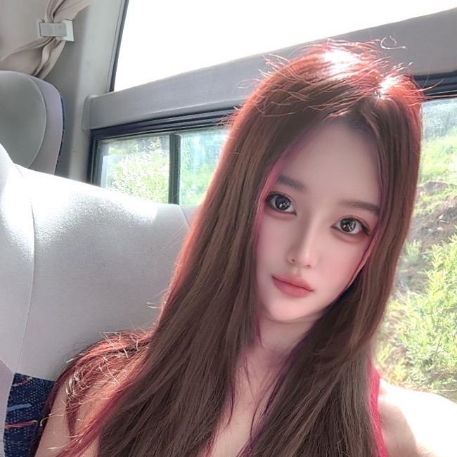 Y..