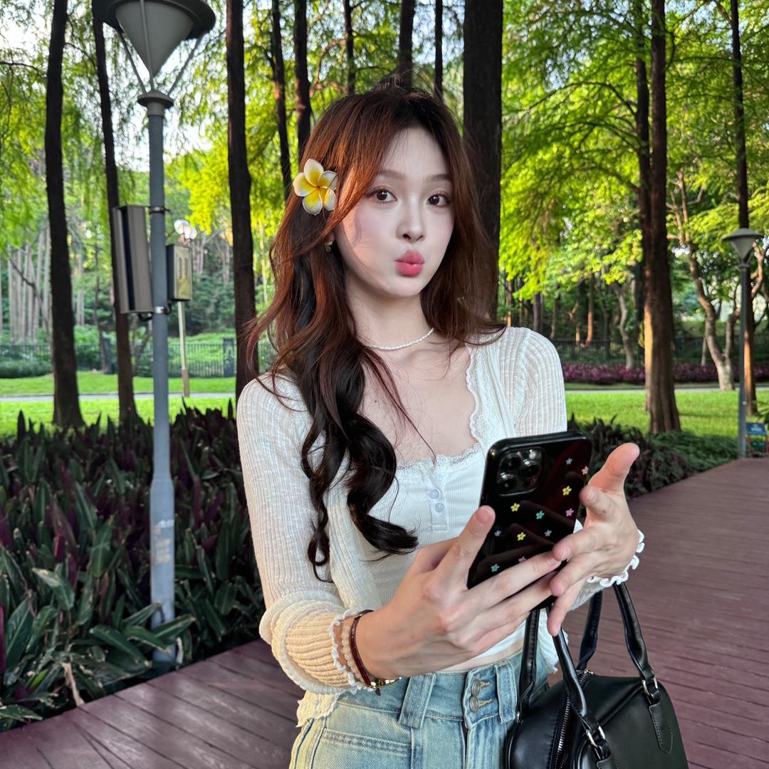 宸烯服饰