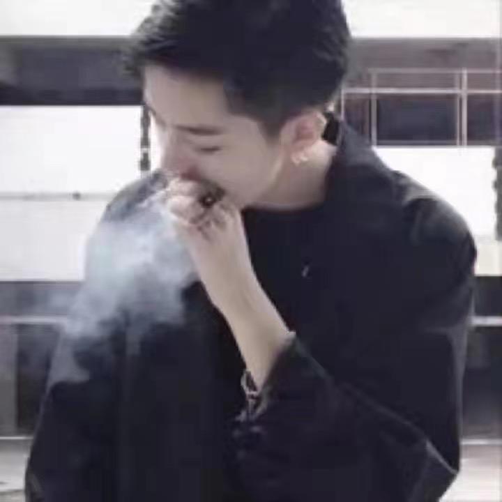 Andy瞬头像