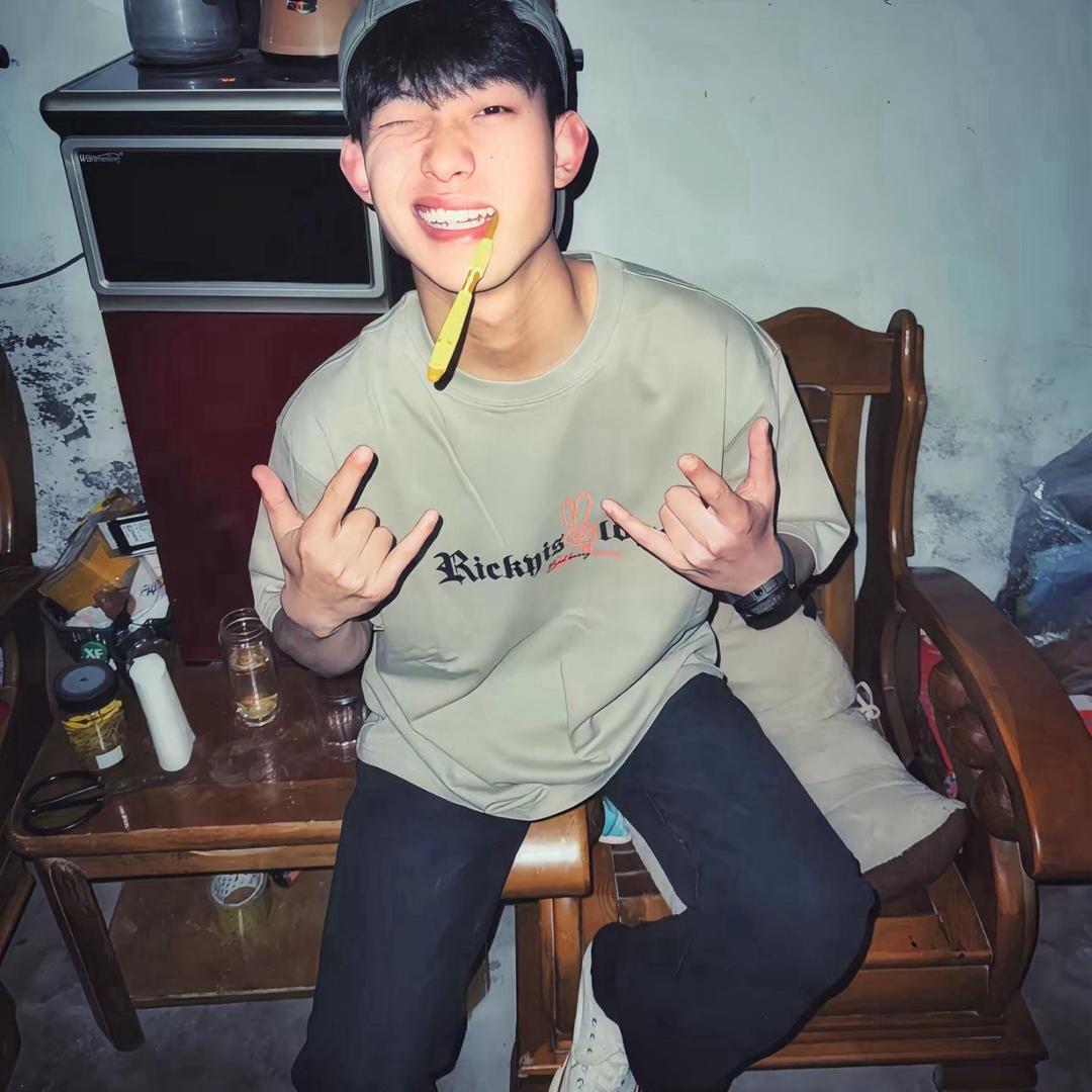 4in9^