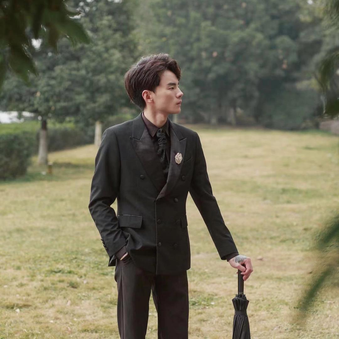 型格国潮男士发型-阿宇